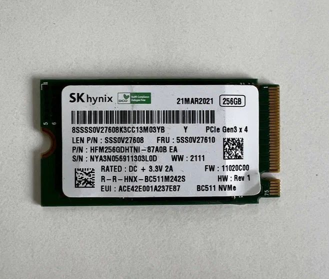 SSD накопитель SK hynix 256GB HFM256GDHTNI-87A0B (уценка)