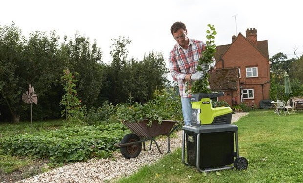 Садовый измельчитель Ryobi RSH3045U