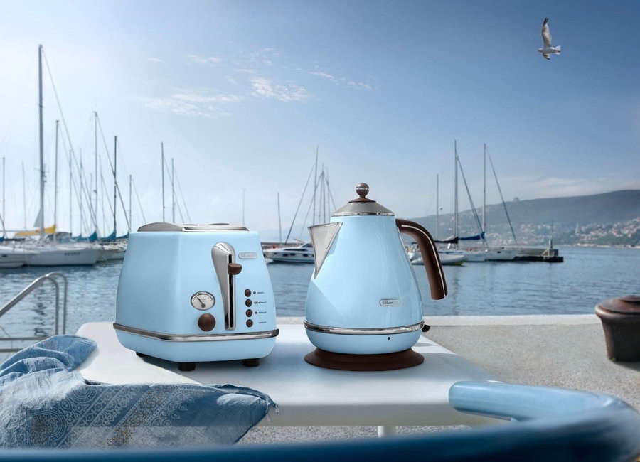 Чайник DeLonghi KB0V 2001.AZ