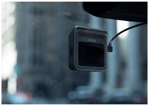 Автомобильный видеорегистратор 70mai Dash Cam A400 (серый)