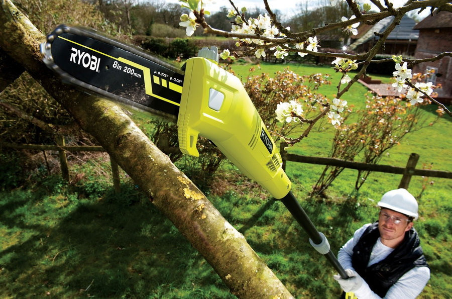 Высоторез Ryobi RPP750S