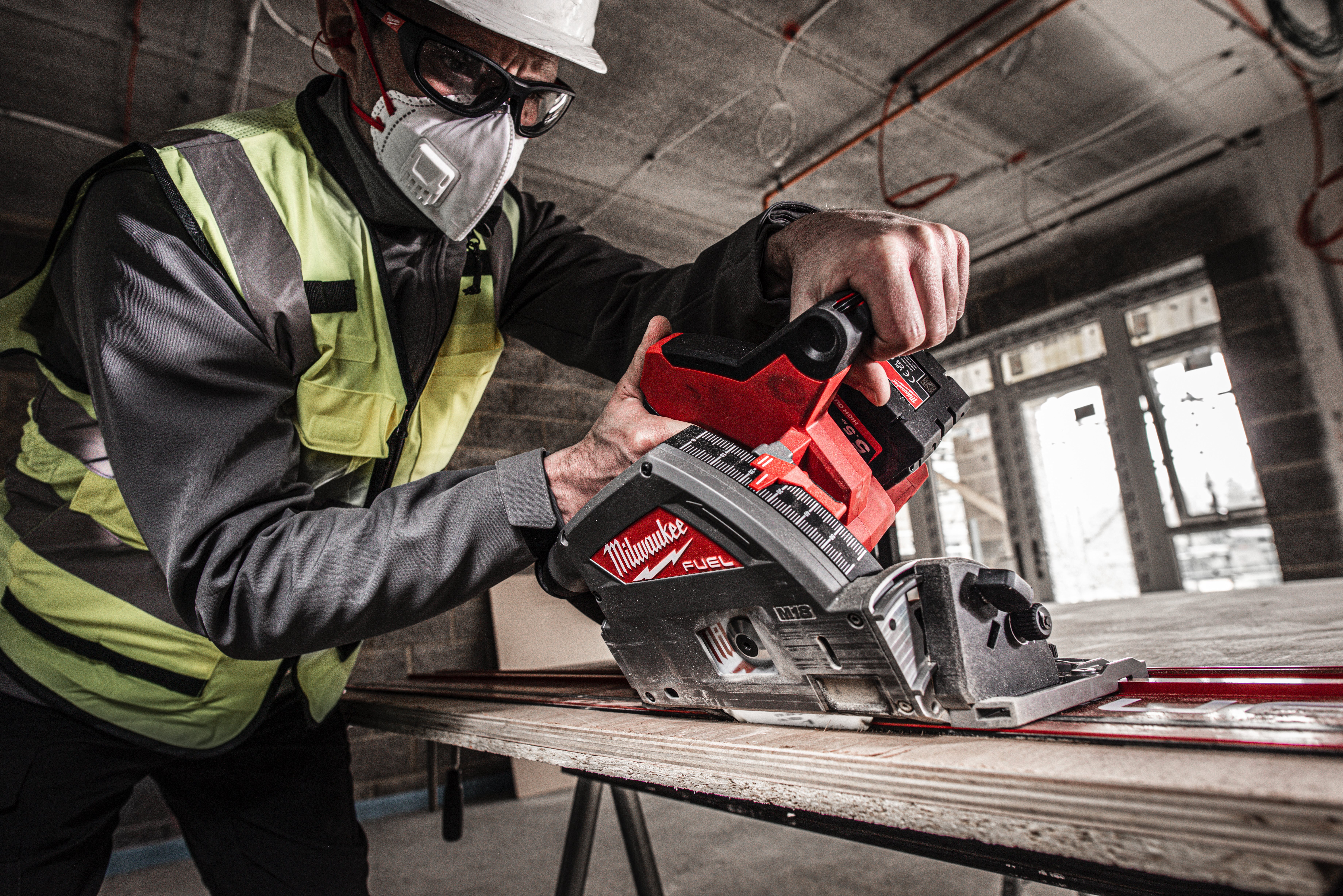 Дисковая погружная Milwaukee Fuel M18 M18FPS55-0P 4933478777 (без АКБ, кейс)