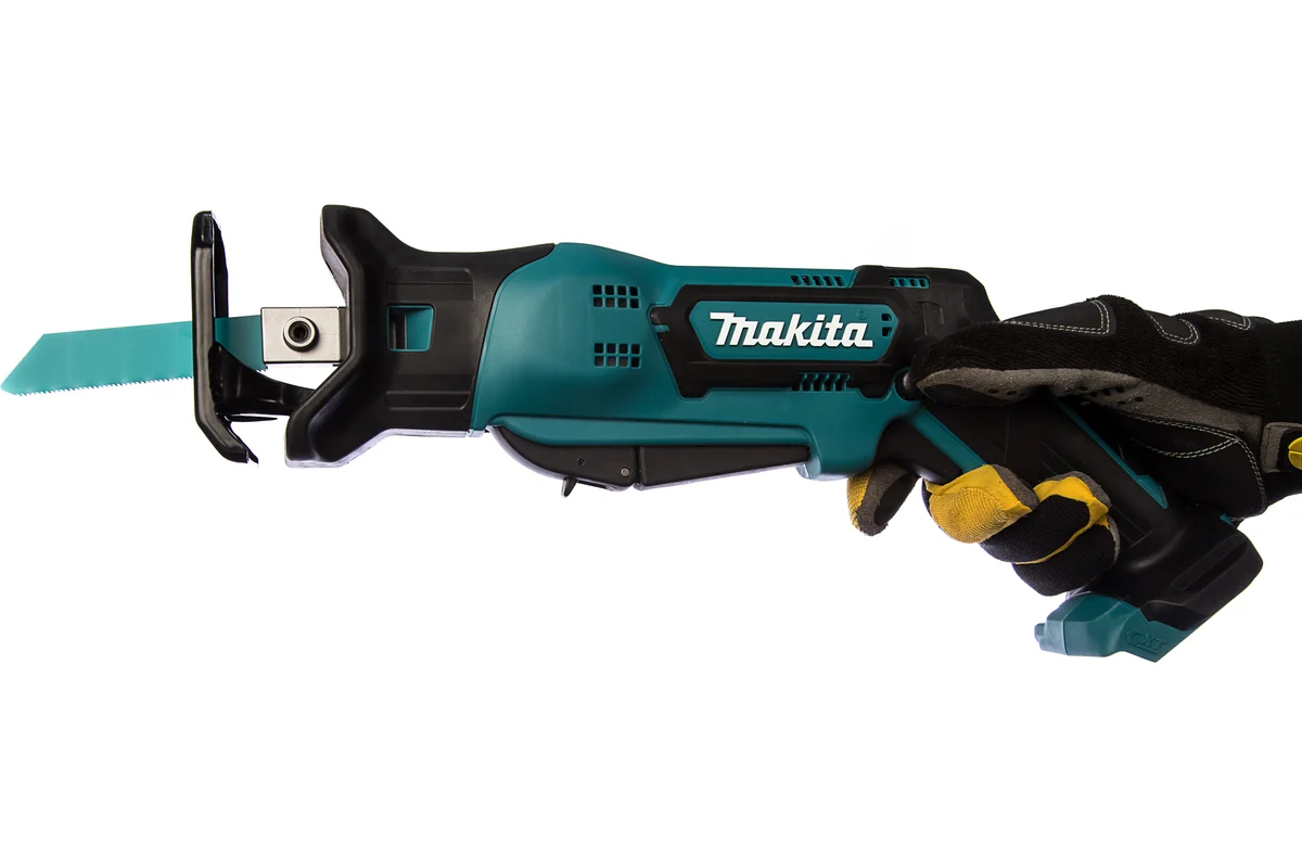 Сабельная пила Makita JR105DZ