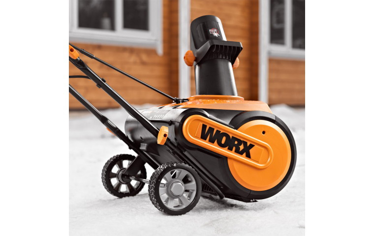 Снегоуборщик Worx WG450E