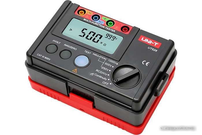 Мультиметр UNI-T UT526