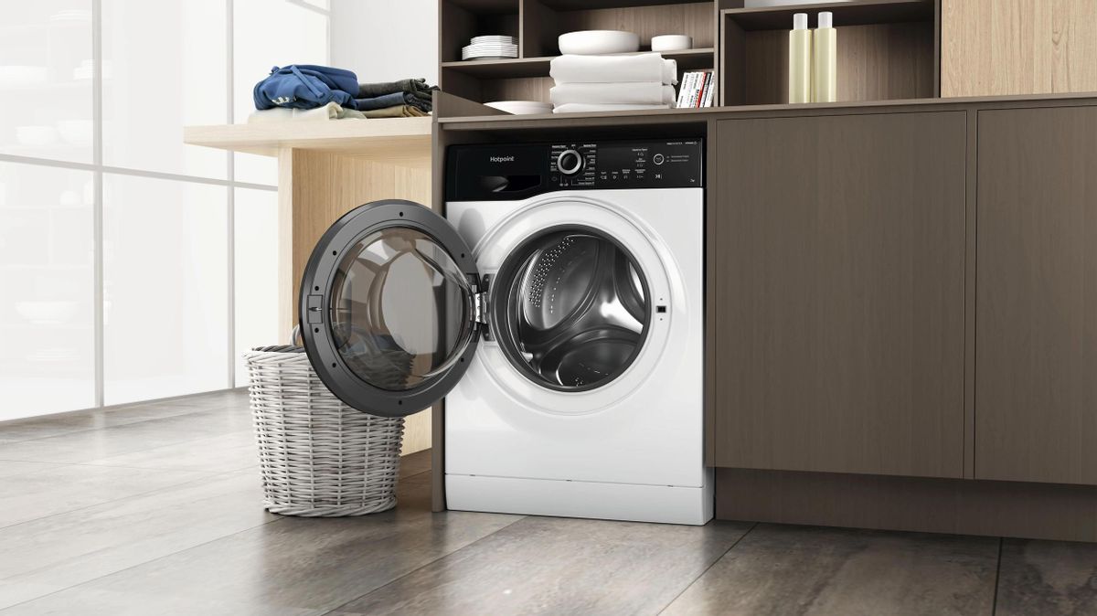 Стиральная машина Hotpoint NSB 7249 ZD AVE RU