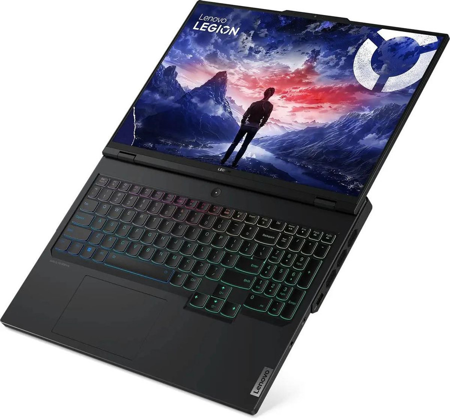 Игровой ноутбук Lenovo Legion Pro 7 16IRX9H 83DE004GRK