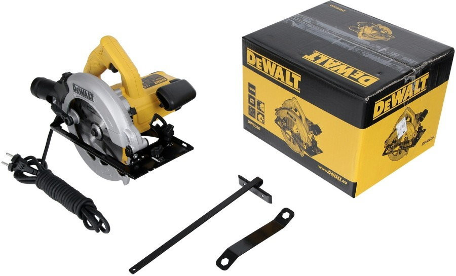 Дисковая пила DeWalt DWE560
