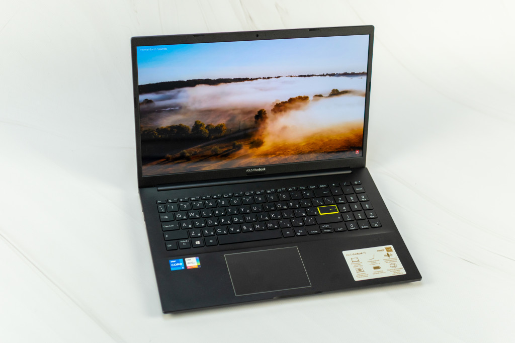 Обзор на ноутбук ASUS VivoBook 15 OLED