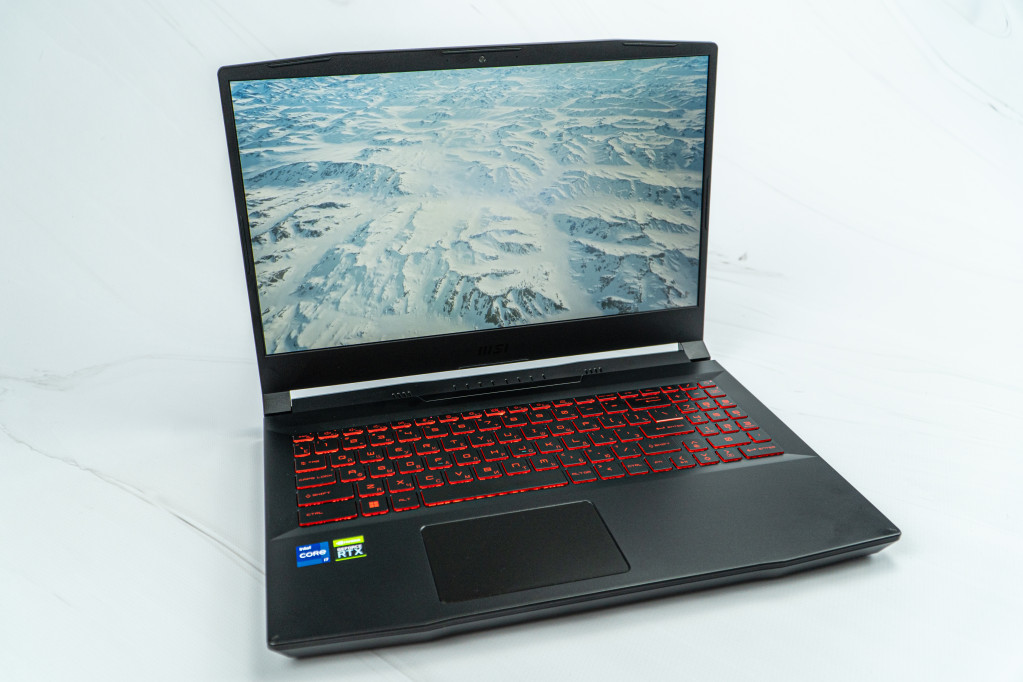 Обзор на ноутбук MSI Katana GF66